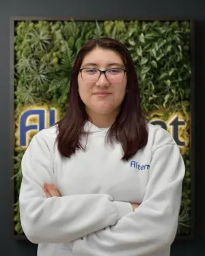 İrem Ertuğrul, Teknik Destek