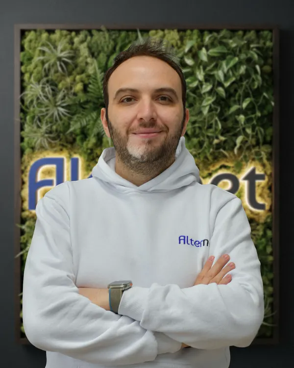 Dr. Müh. Vasfi Tataroğlu, Kurucu ortak, Genel Müdür